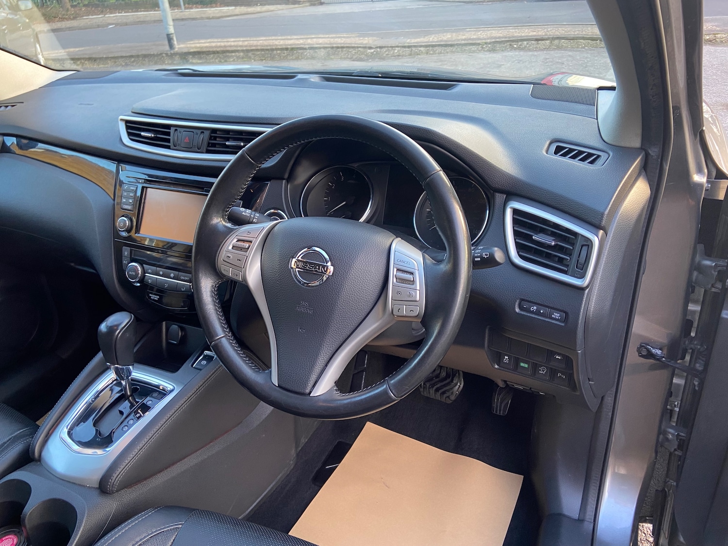 Used Nissan Qashqai 2015 for sale - 77050999: Photo 37