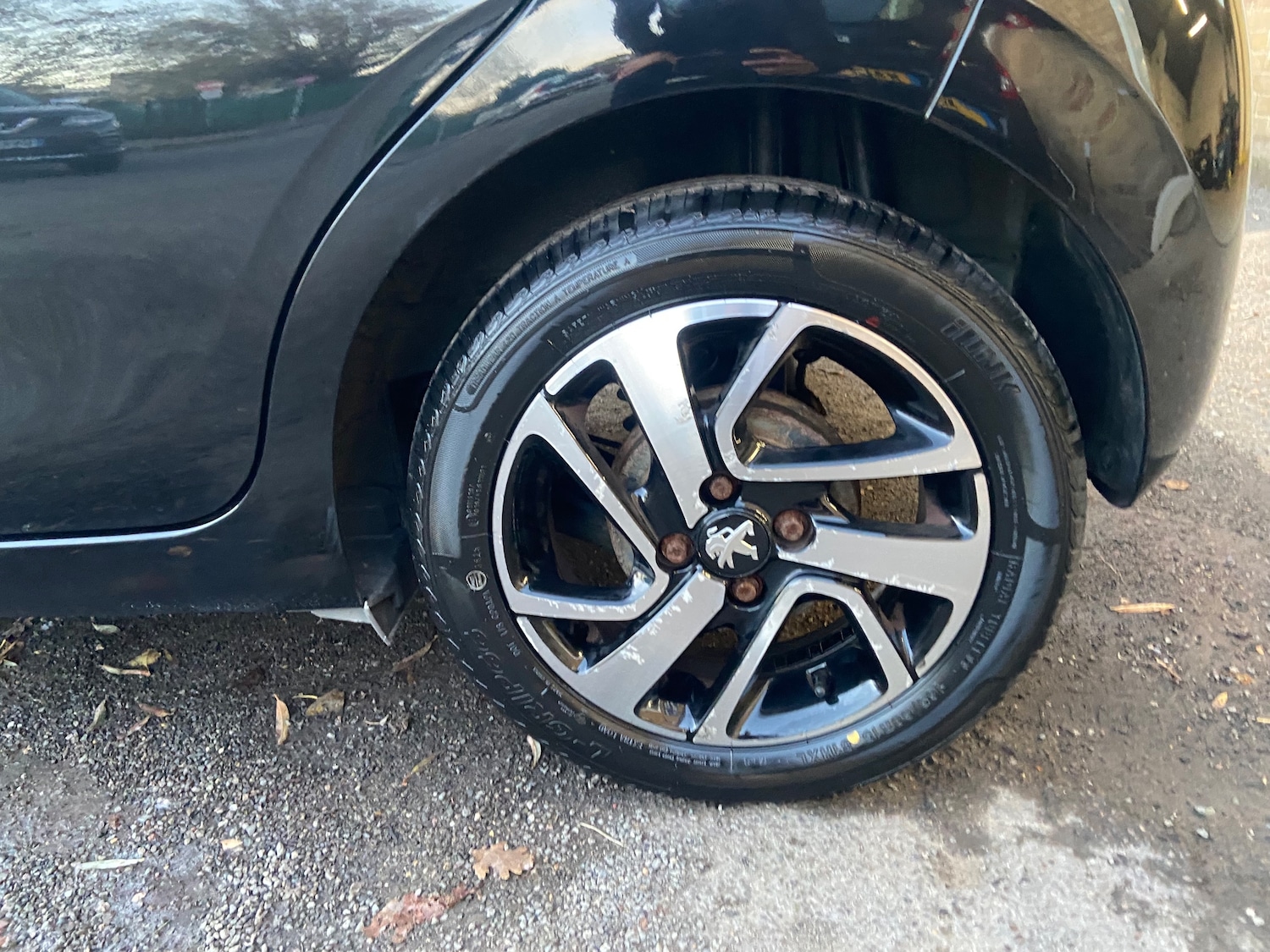 Used Peugeot 108 2015 for sale - 76648110: Photo 13