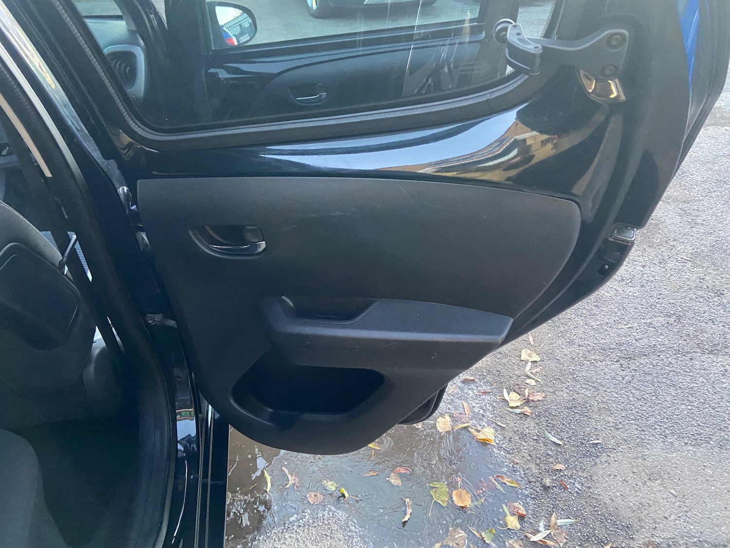 Used Peugeot 108 2015 for sale - 76648110: Photo 23