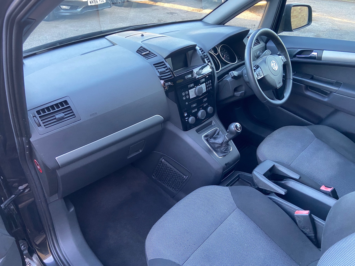 Used Vauxhall Zafira 2014 for sale - 77927516: Photo 36