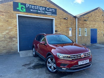 Volkswagen - Tiguan