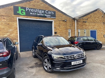 Volkswagen - Tiguan