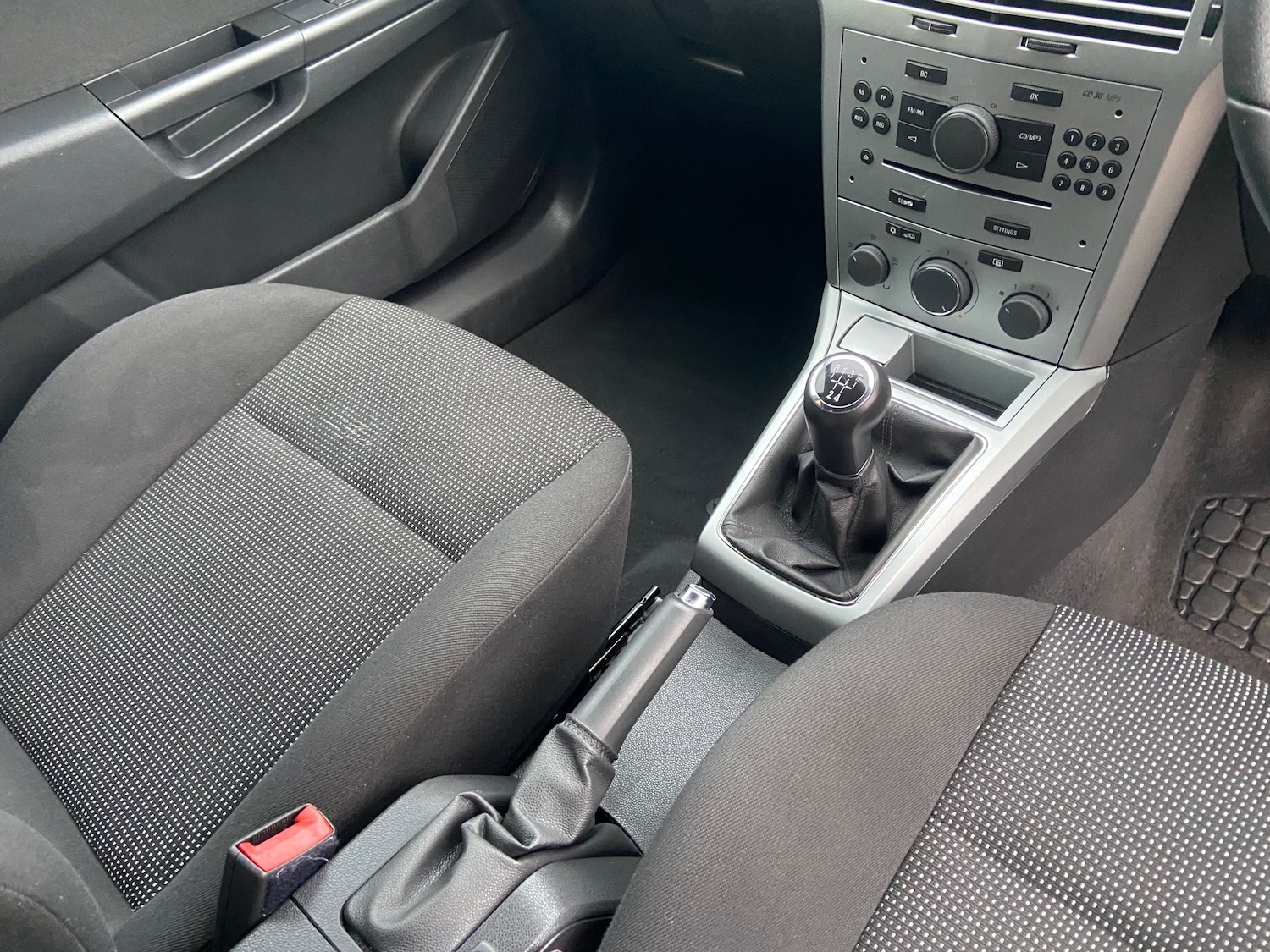 Used Vauxhall Astra 2011 for sale - 76954546: Photo 30