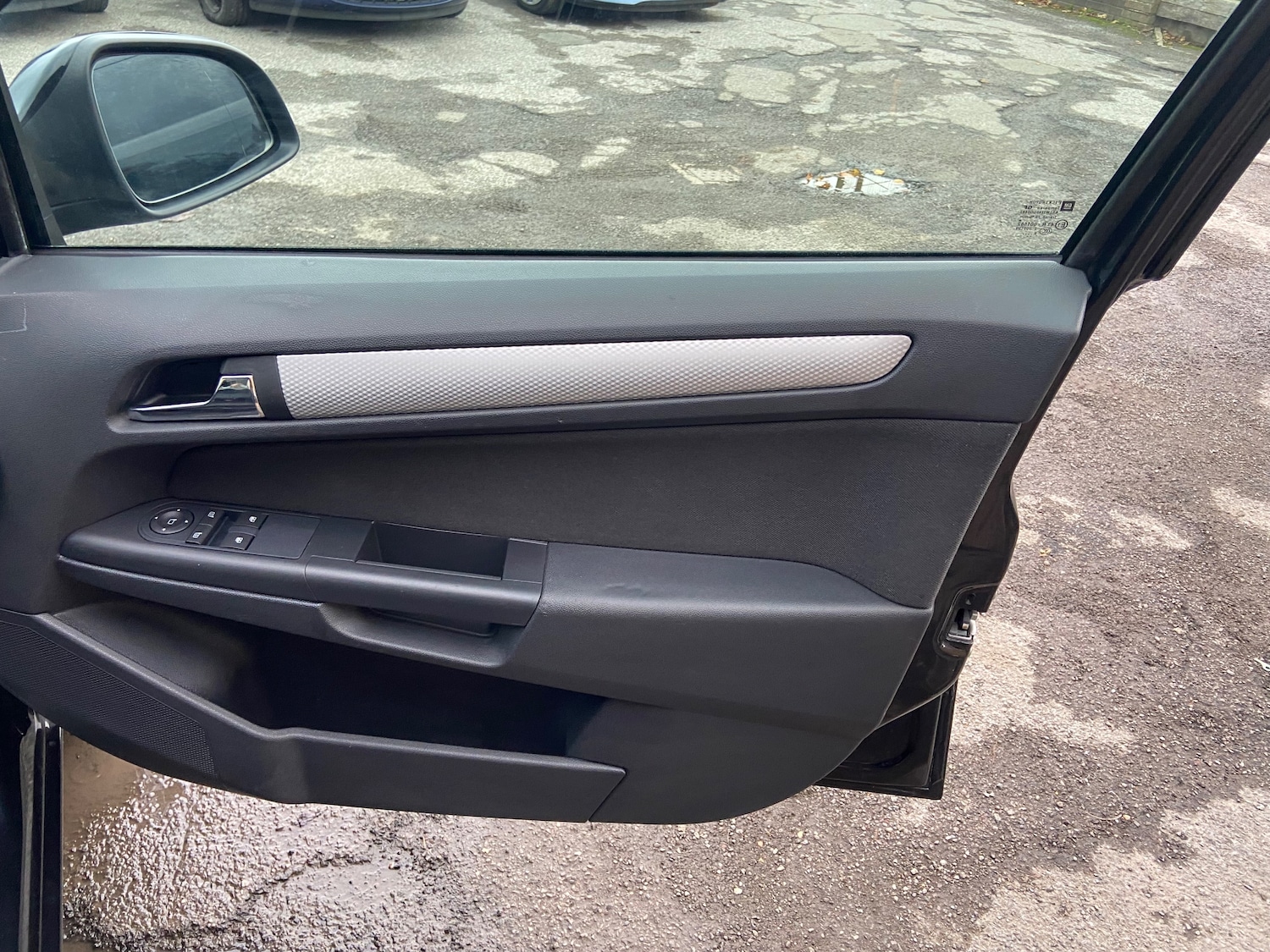 Used Vauxhall Astra 2011 for sale - 76954546: Photo 33