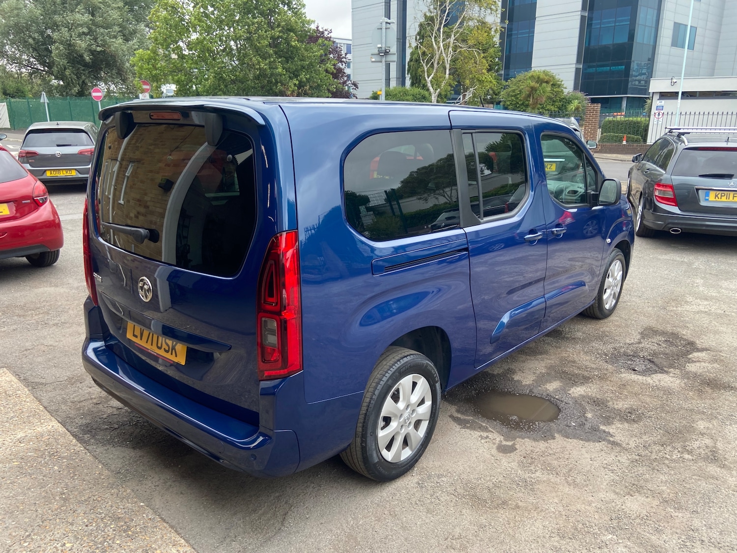 Vehicle 5
