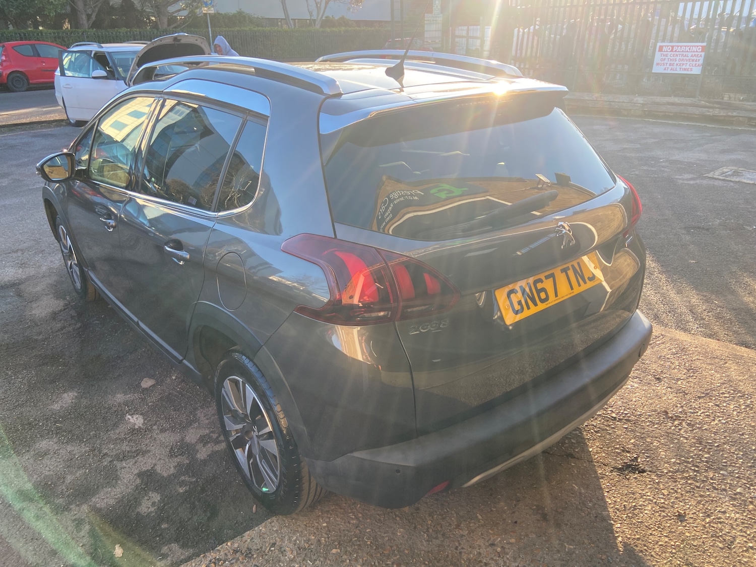 Used Peugeot 2008 2017 for sale - 77167342: Photo 13