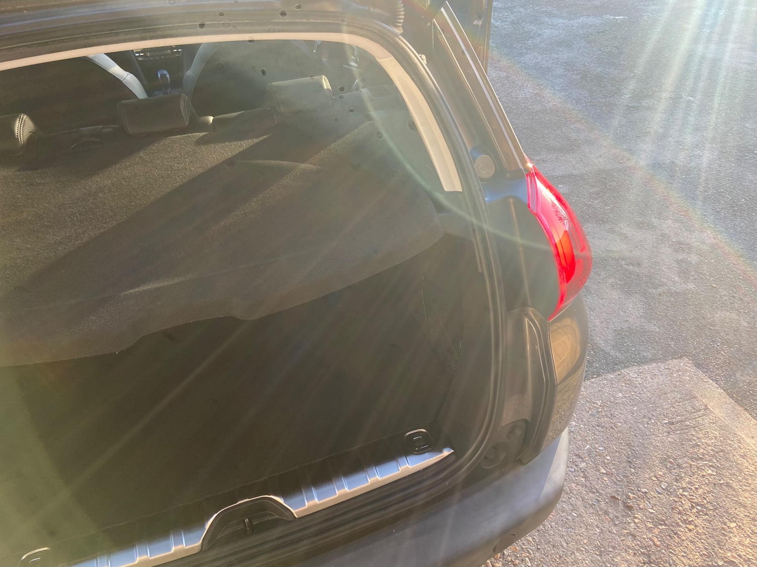 Used Peugeot 2008 2017 for sale - 77167342: Photo 25