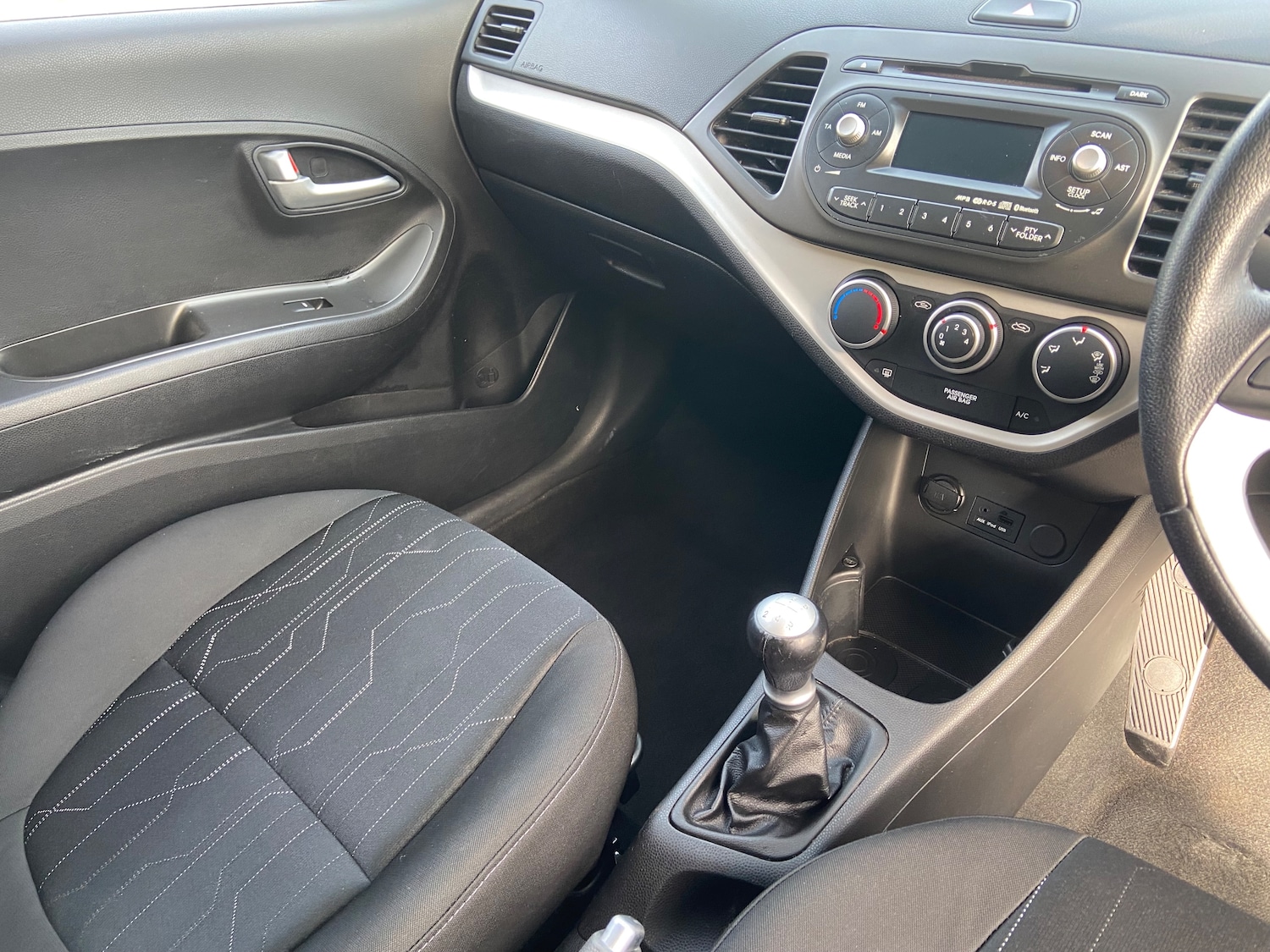 Used Kia Picanto 2012 for sale - 77771429: Photo 29