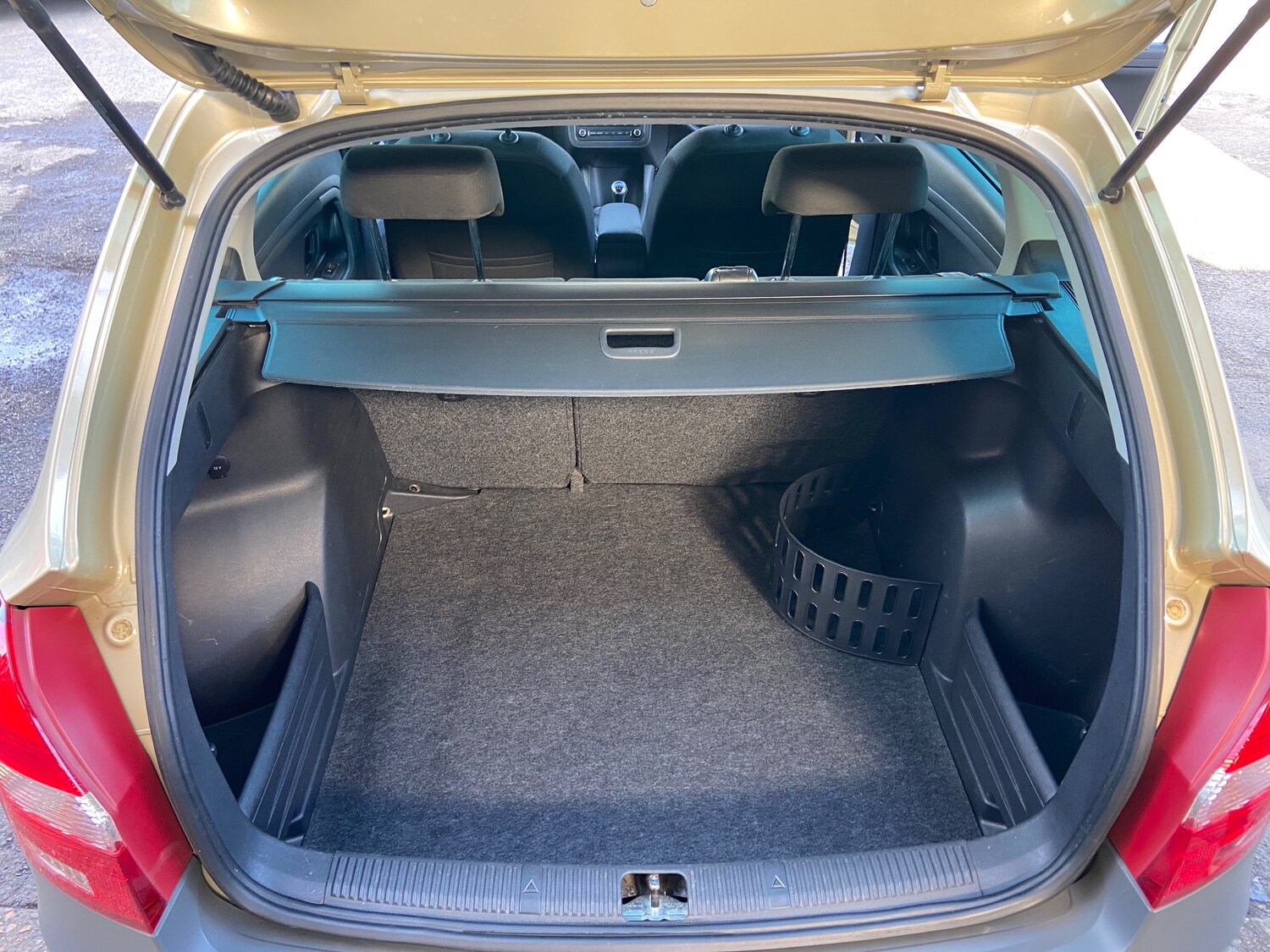 Used Skoda Fabia 2011 for sale - 78118139: Photo 30