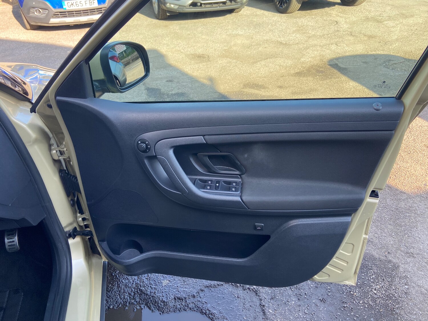 Used Skoda Fabia 2011 for sale - 78118139: Photo 39