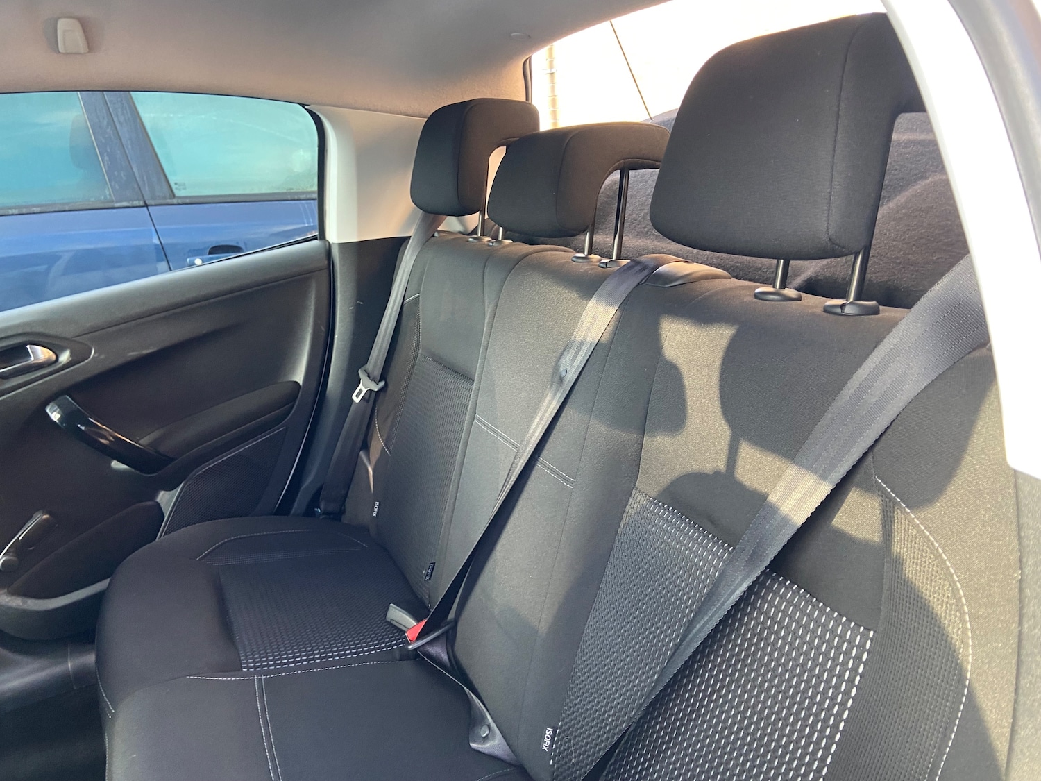 Used Peugeot 208 2015 for sale - 78118129: Photo 25