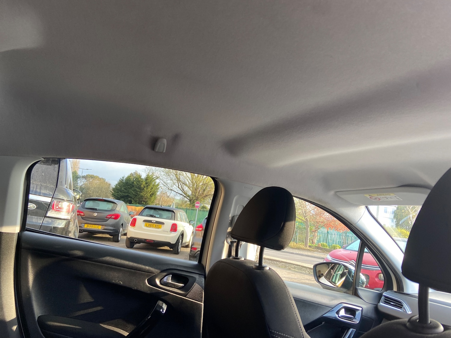 Used Peugeot 208 2015 for sale - 78118129: Photo 31