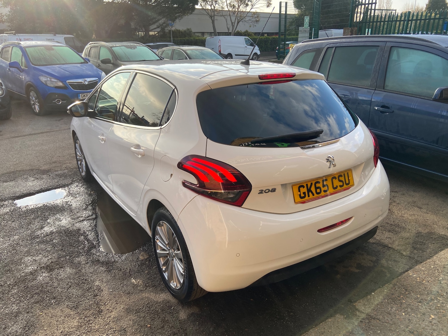 Used Peugeot 208 2015 for sale - 78118129: Photo 7