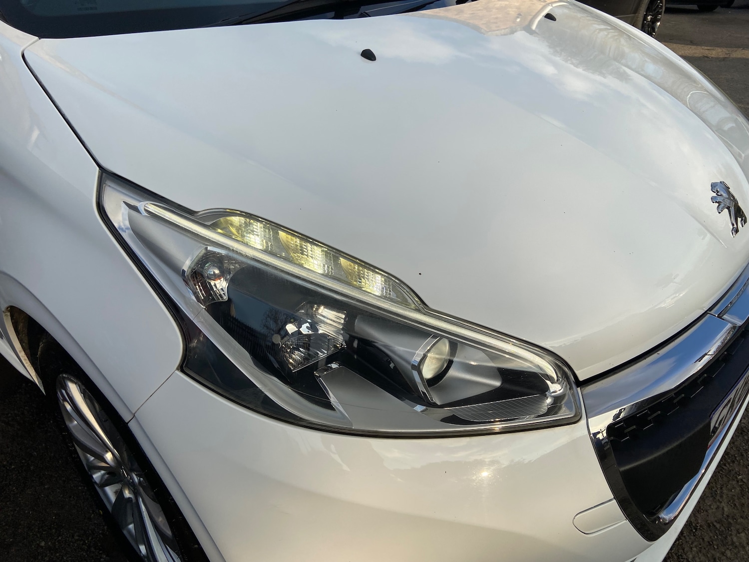 Used Peugeot 208 2015 for sale - 78118129: Photo 8