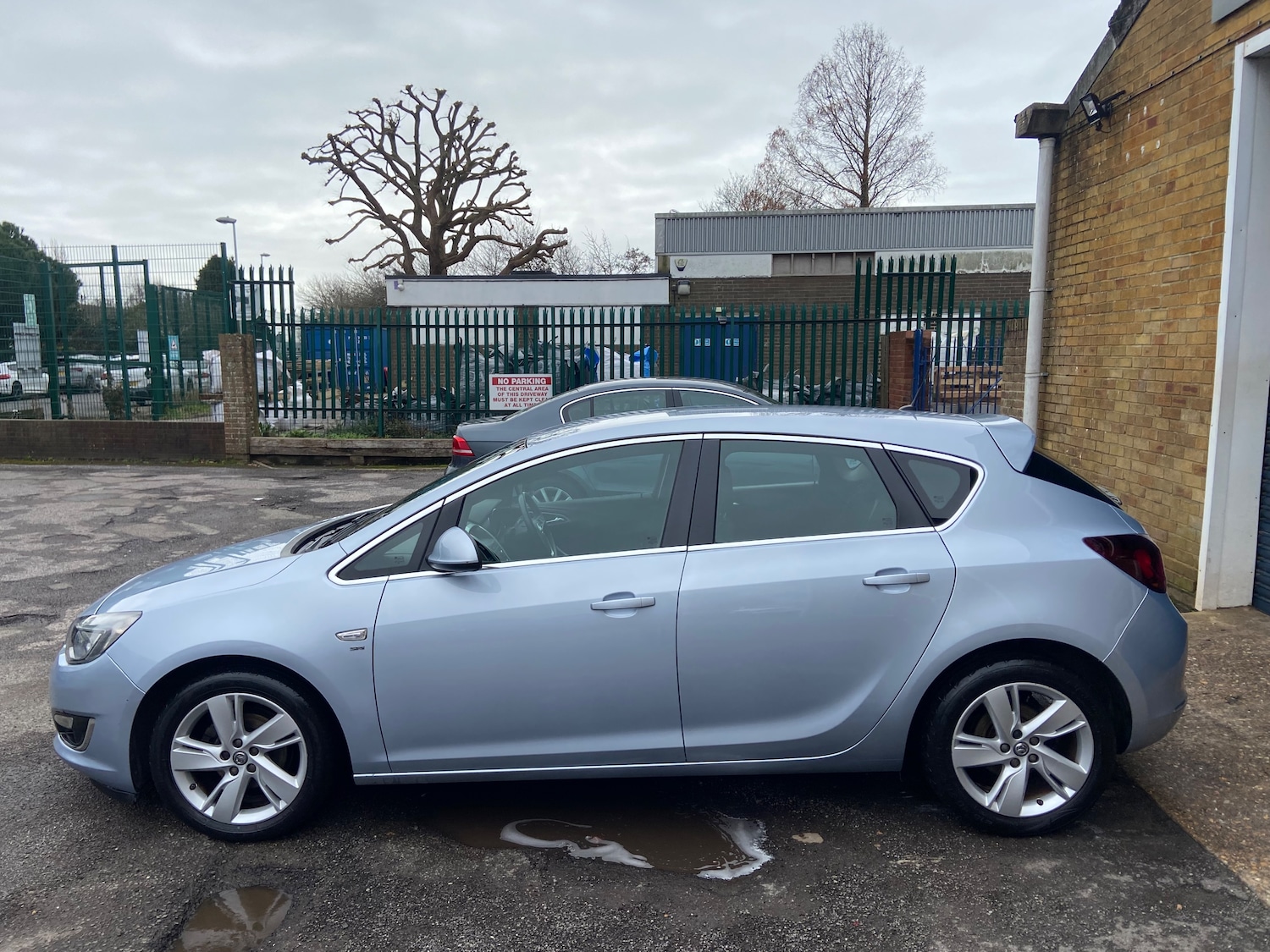 Used Vauxhall Astra 2014 for sale - 77627680: Photo 6