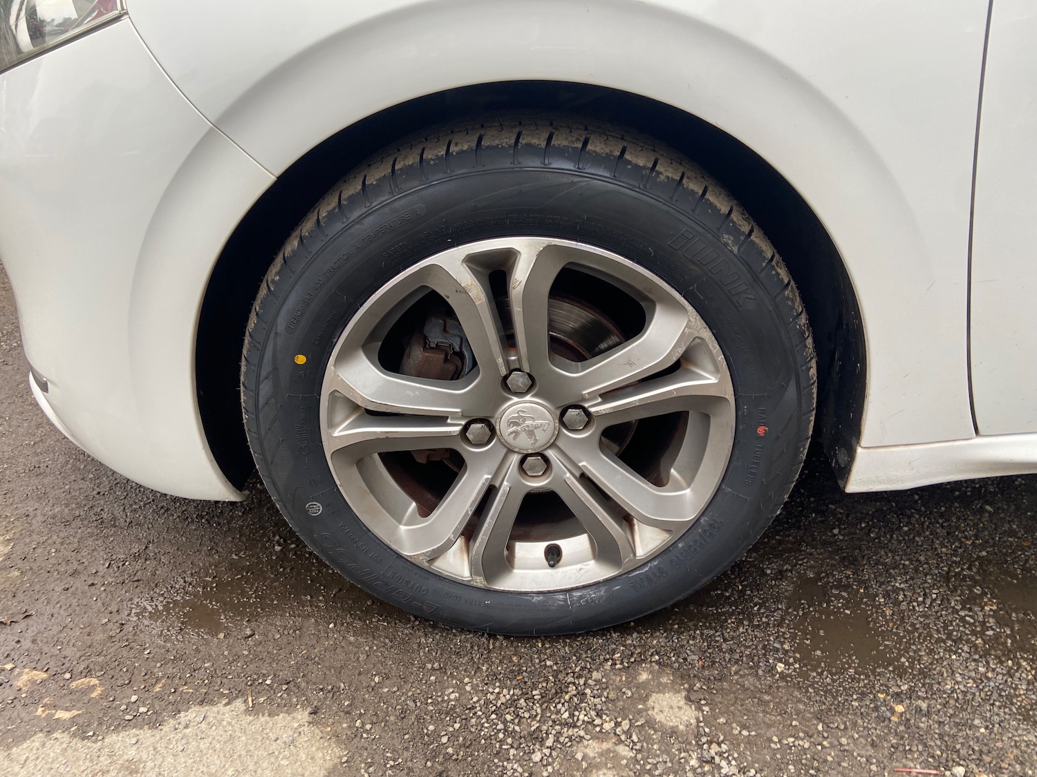 Used Peugeot 208 2012 for sale - 76341051: Photo 12