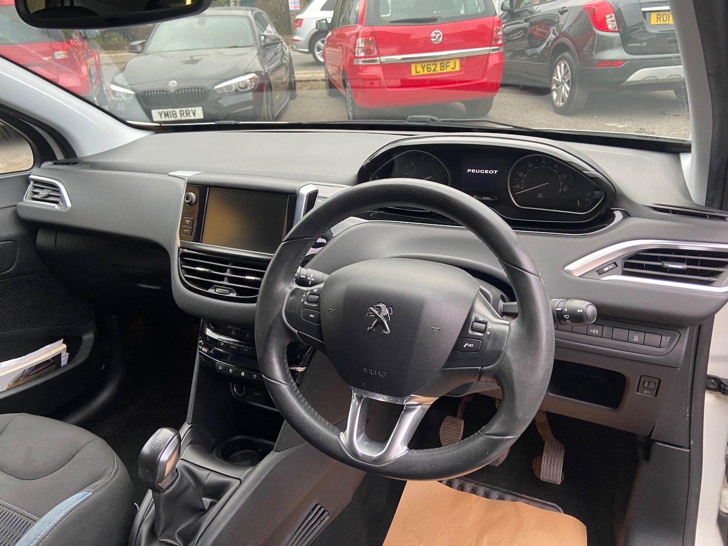 Used Peugeot 208 2012 for sale - 76341051: Photo 27