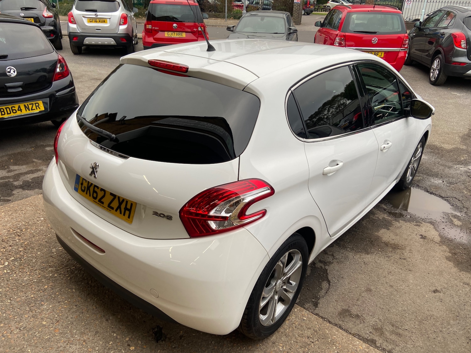 Used Peugeot 208 2012 for sale - 76341051: Photo 7