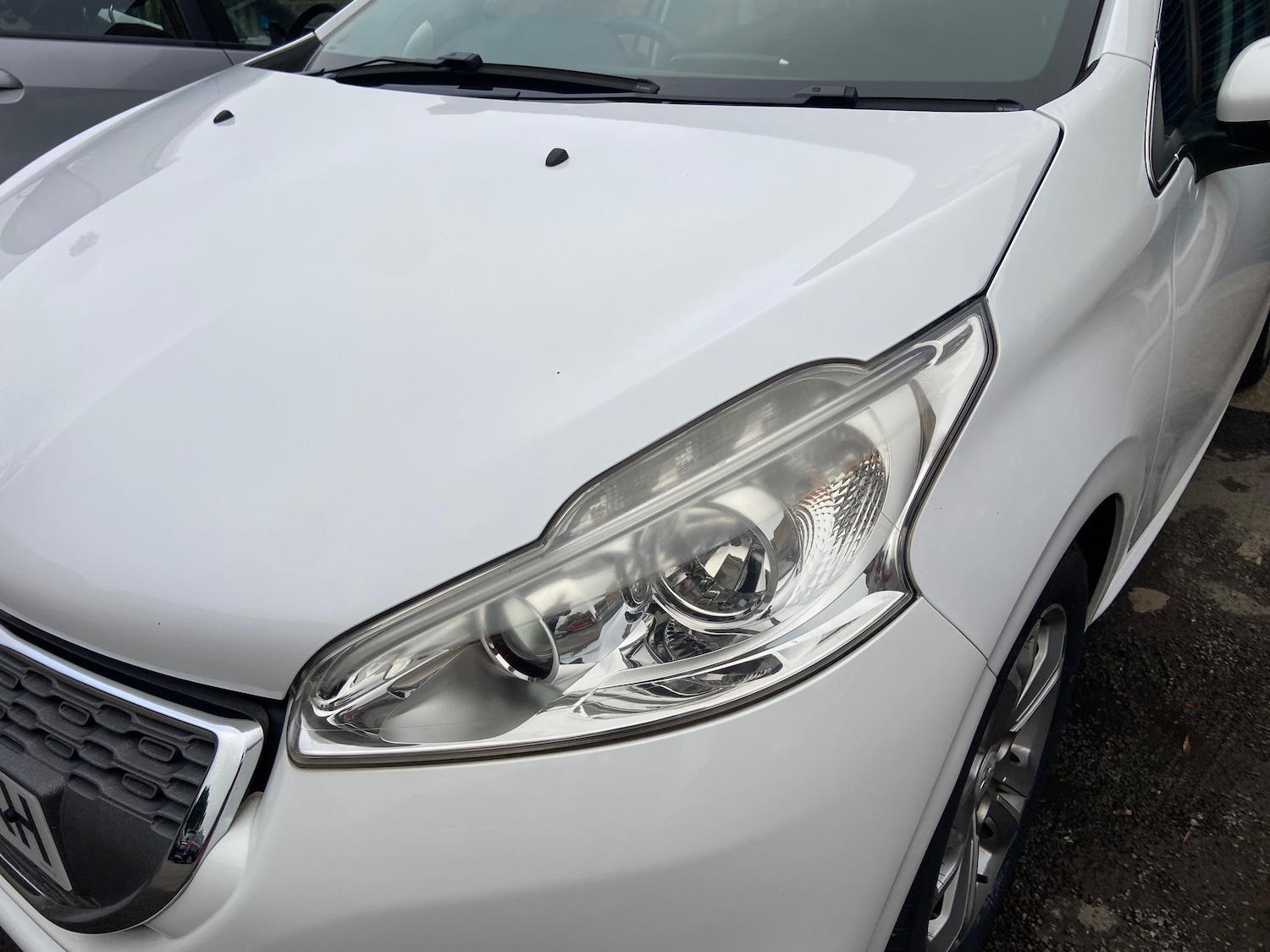 Used Peugeot 208 2012 for sale - 76341051: Photo 9