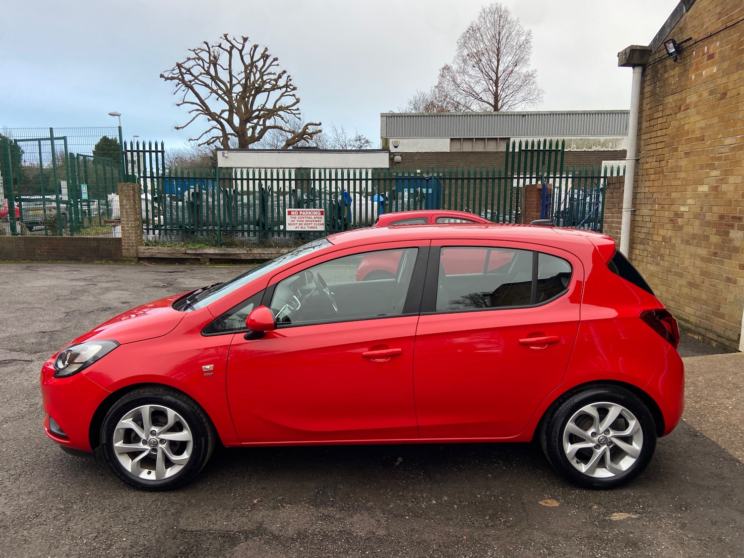 Used Vauxhall Corsa 2016 for sale - 77259061: Photo 6