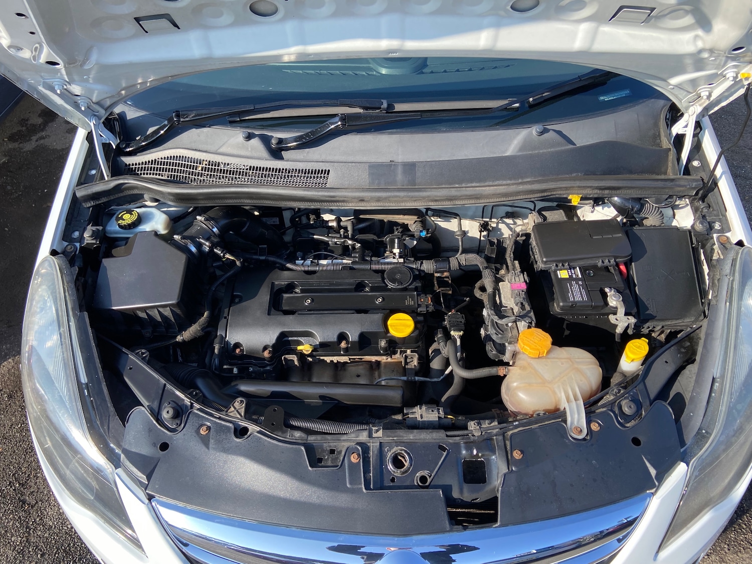 Used Vauxhall Corsa 2014 for sale - 77771430: Photo 16