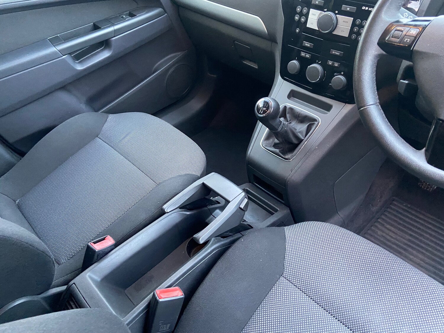 Used Vauxhall Zafira 2014 for sale - 78074862: Photo 33