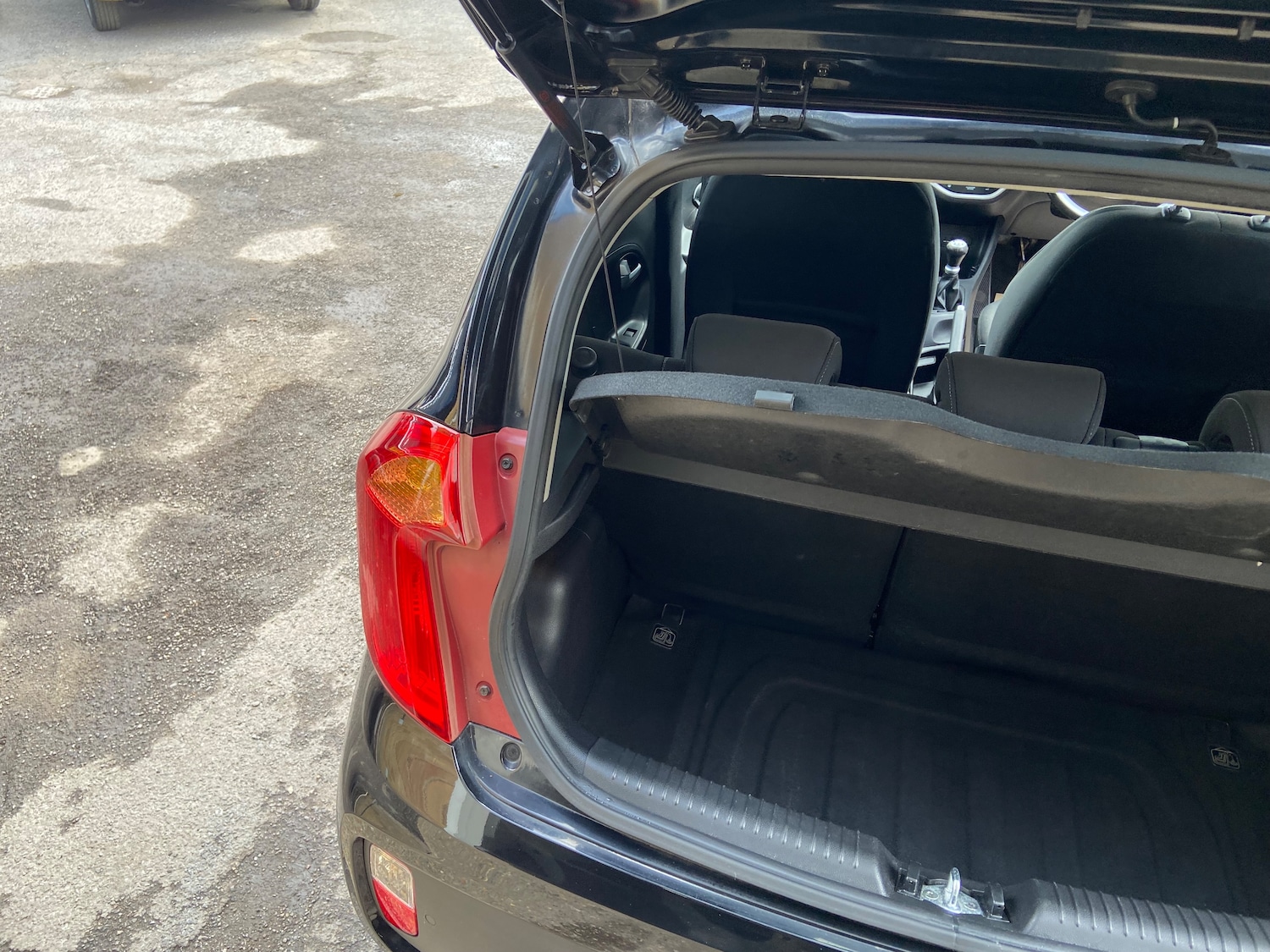 Used Kia Picanto 2016 for sale - 78118127: Photo 32