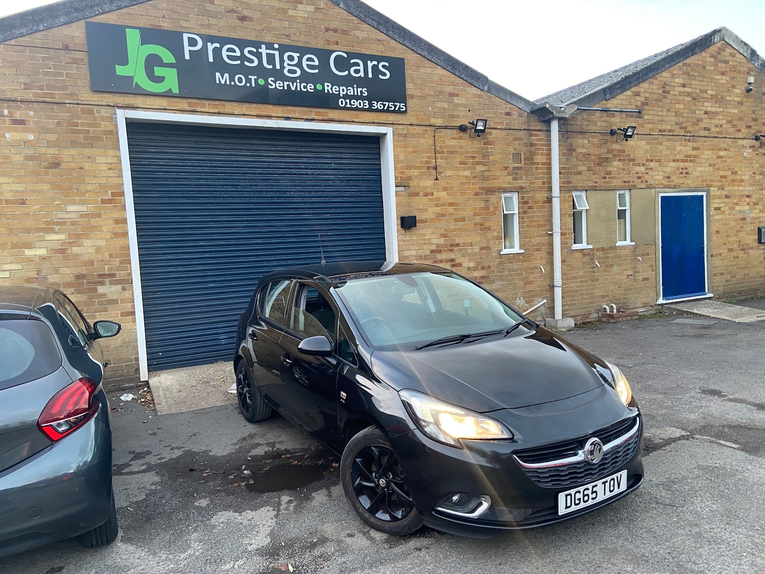 Used Vauxhall Corsa 2015 for sale - 76373337: Photo 1
