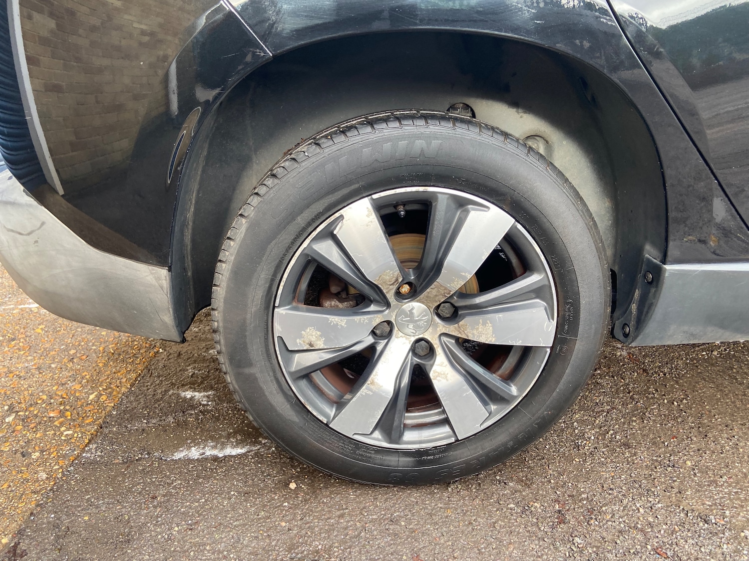 Used Peugeot 2008 2016 for sale - 76851355: Photo 11