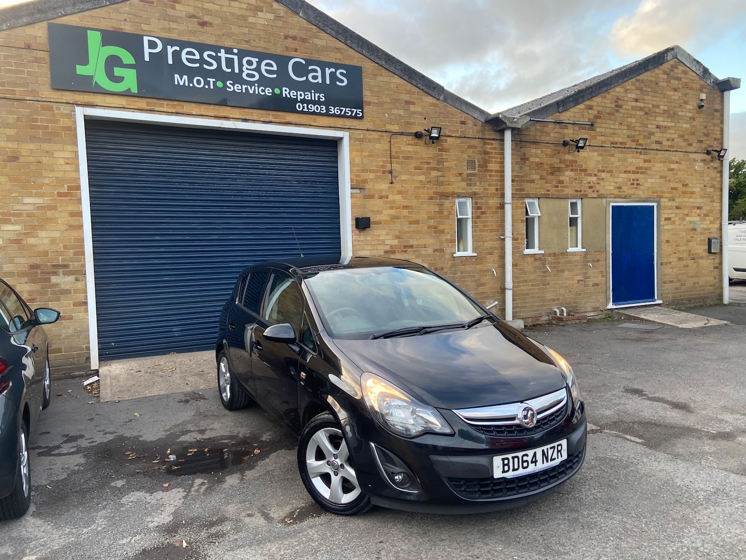 Used Vauxhall Corsa 2014 for sale - 76373352: Photo 1