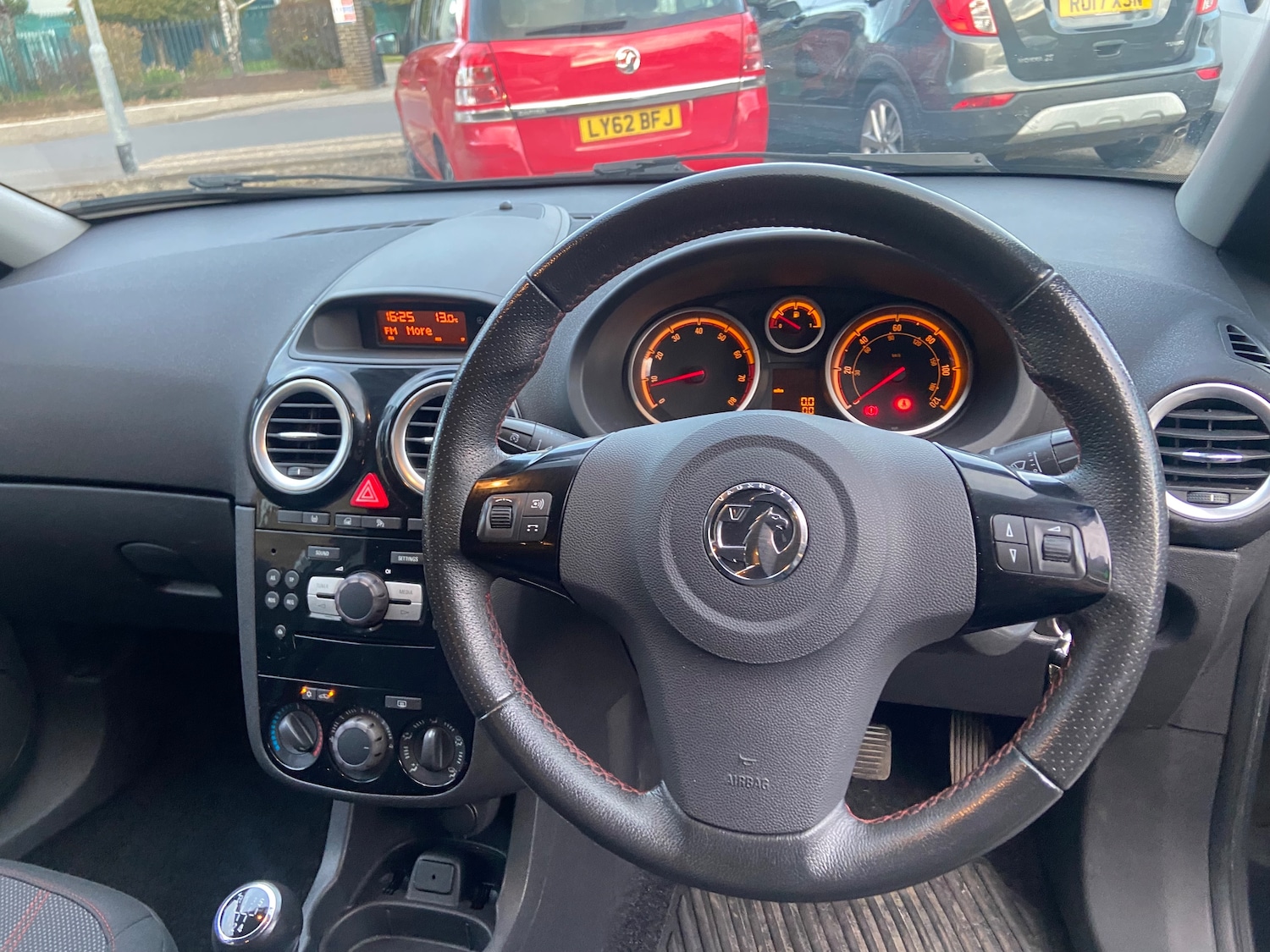 Used Vauxhall Corsa 2014 for sale - 76373352: Photo 28