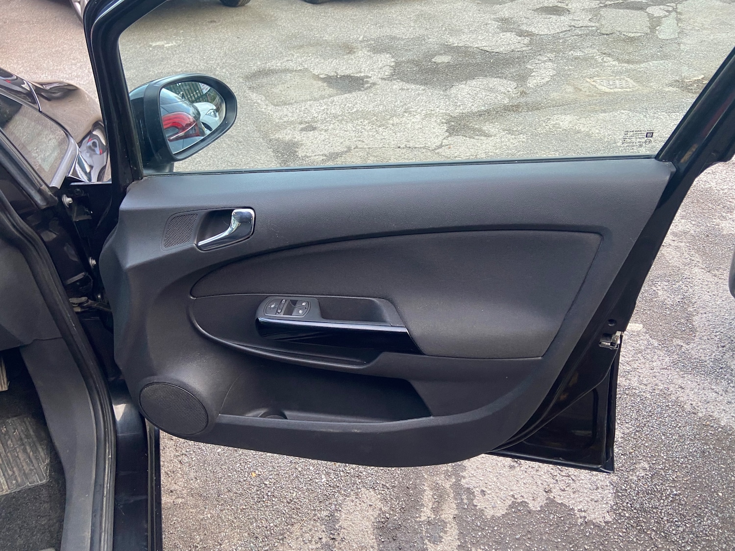 Used Vauxhall Corsa 2014 for sale - 76373352: Photo 32
