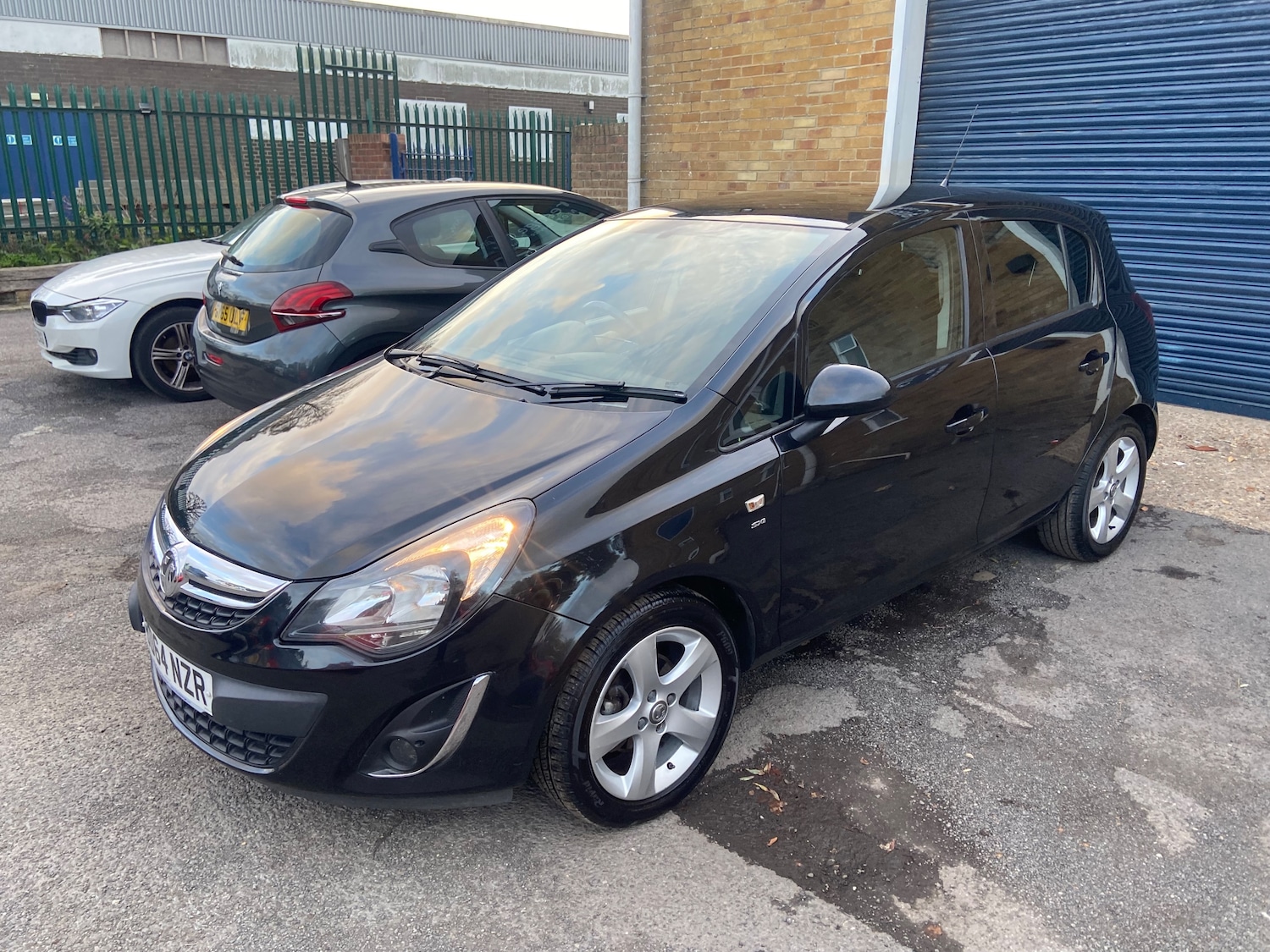 Used Vauxhall Corsa 2014 for sale - 76373352: Photo 4