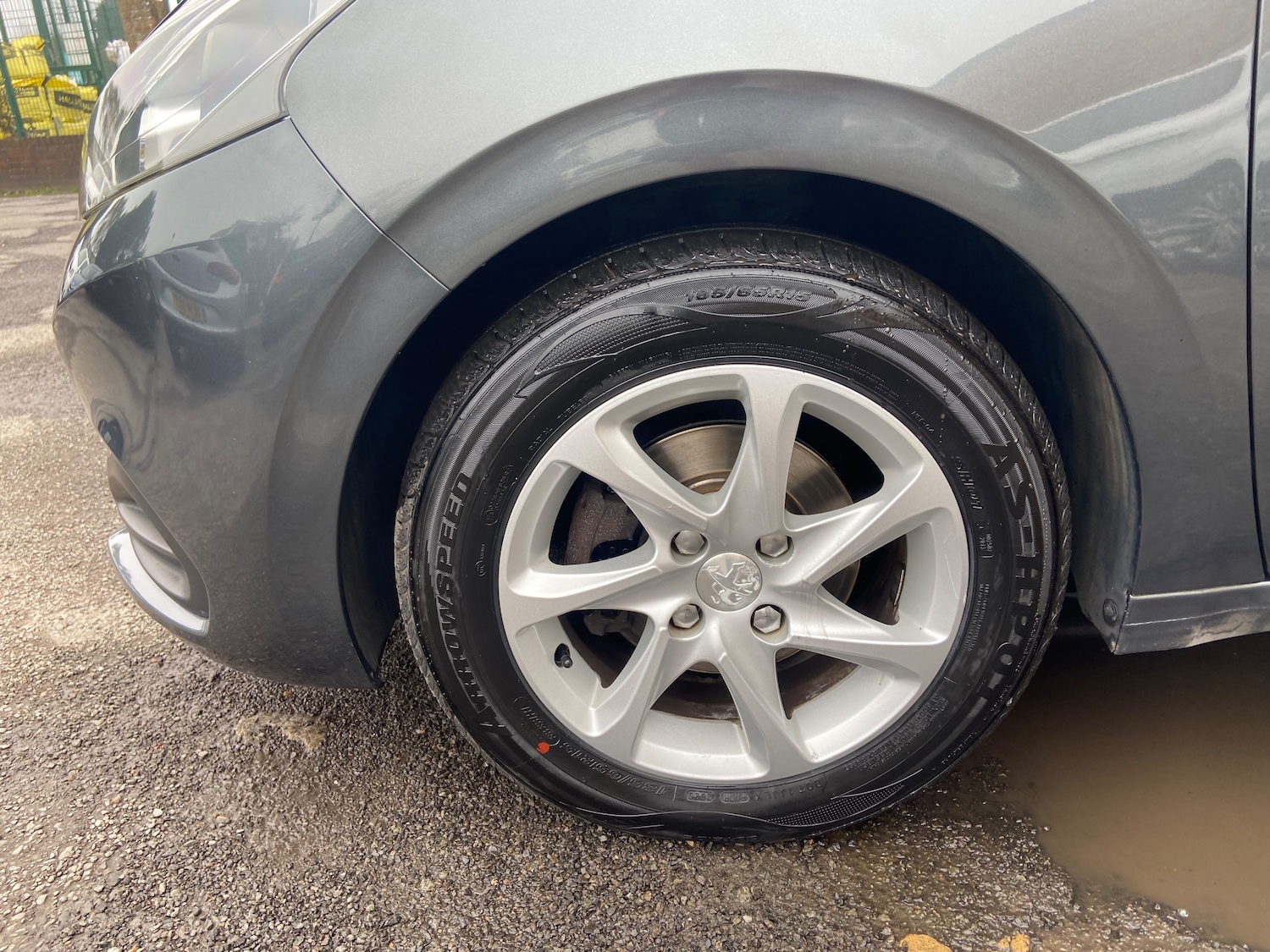 Used Peugeot 208 2015 for sale - 77855819: Photo 14