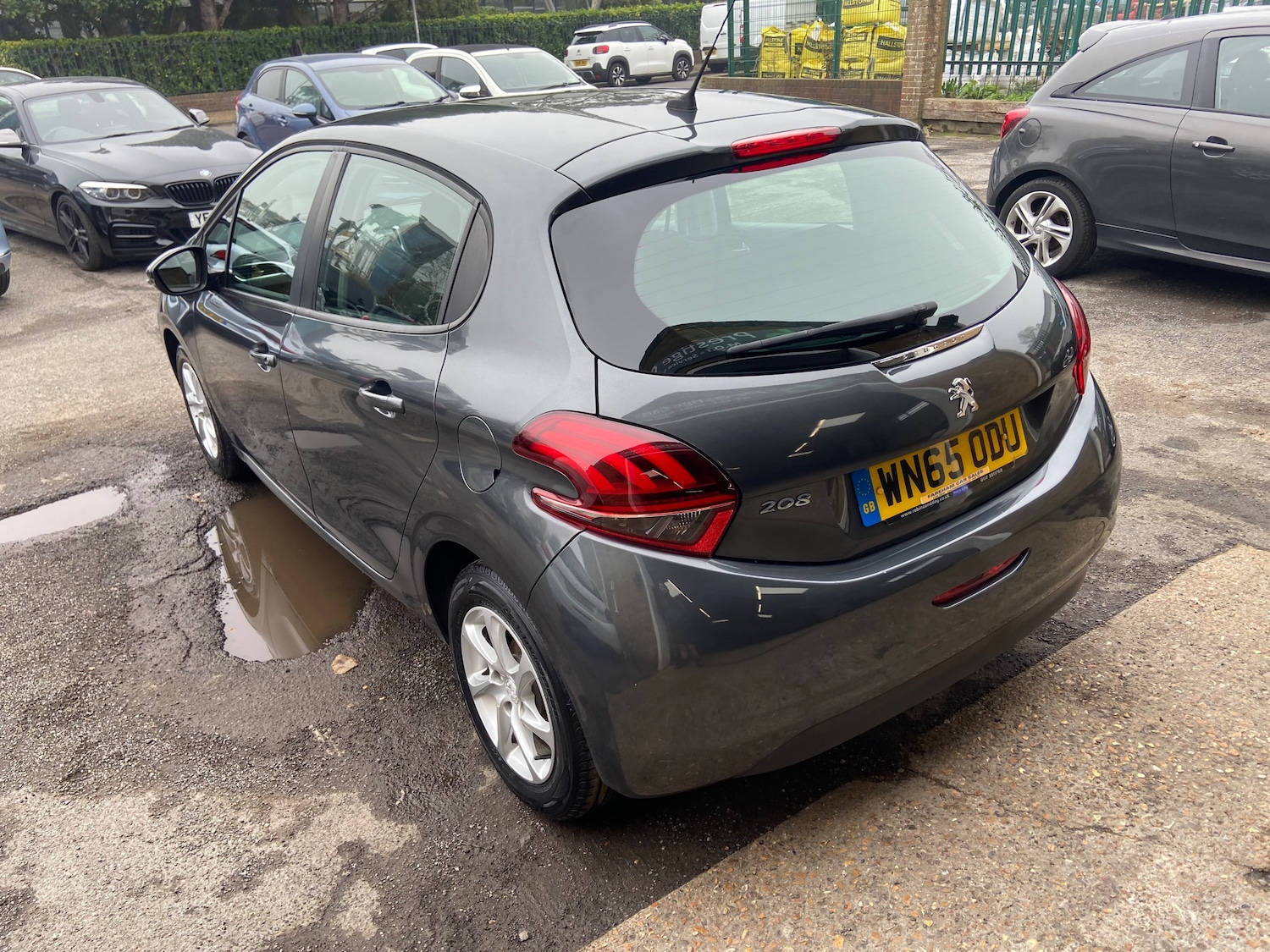 Used Peugeot 208 2015 for sale - 77855819: Photo 5