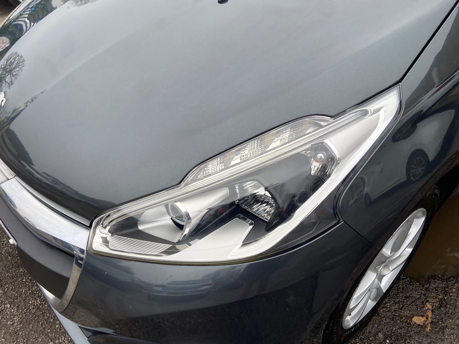 Used Peugeot 208 2015 for sale - 77855819: Photo 9