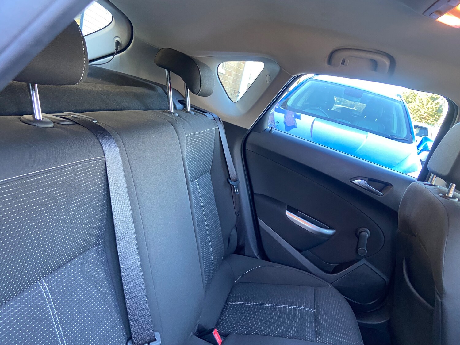 Used Vauxhall Astra 2012 for sale - 78148986: Photo 29