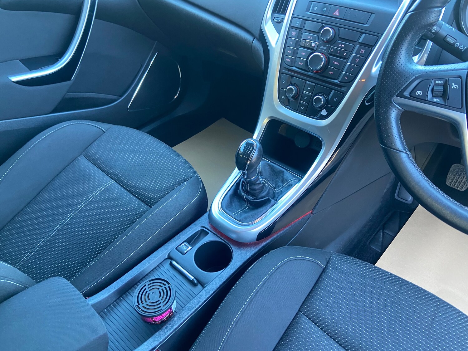 Used Vauxhall Astra 2012 for sale - 78148986: Photo 33