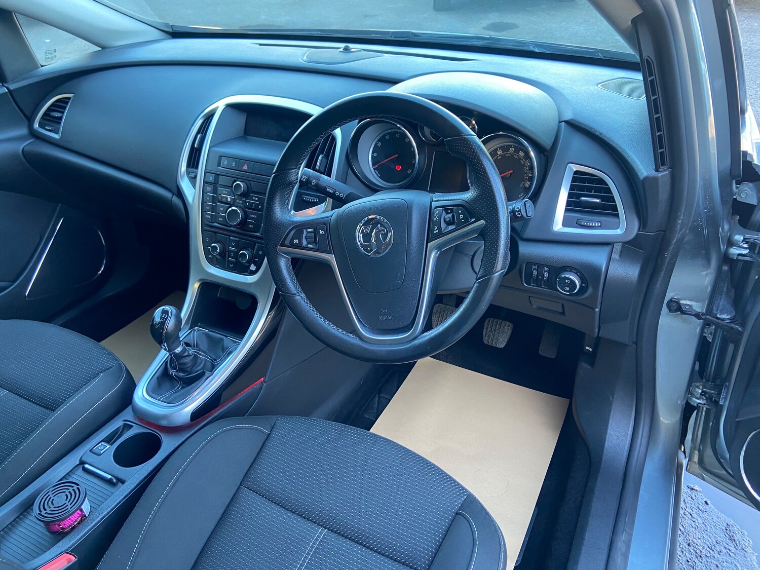 Used Vauxhall Astra 2012 for sale - 78148986: Photo 35