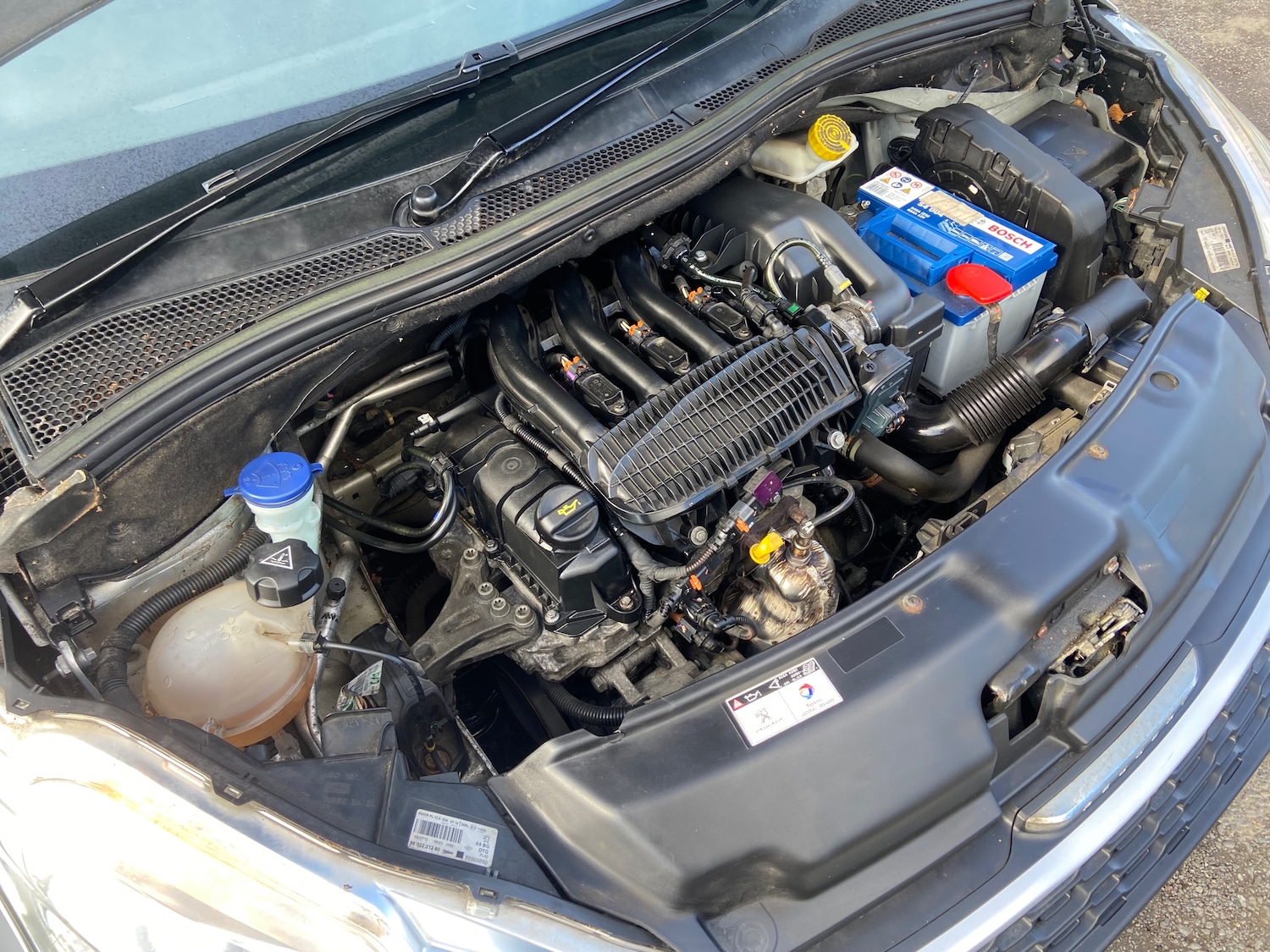 Used Peugeot 208 2012 for sale - 77743435: Photo 16