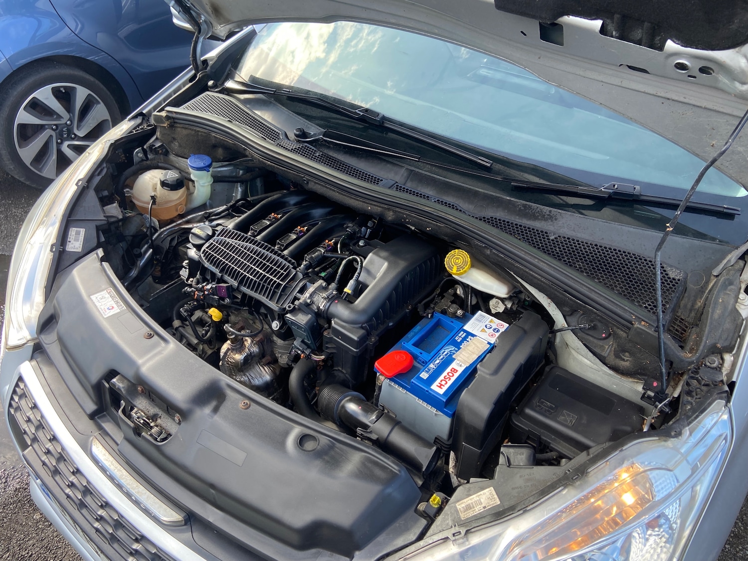 Used Peugeot 208 2012 for sale - 77743435: Photo 18