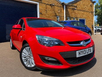 Used Vauxhall Astra 2013 for sale - 79167871: Photo