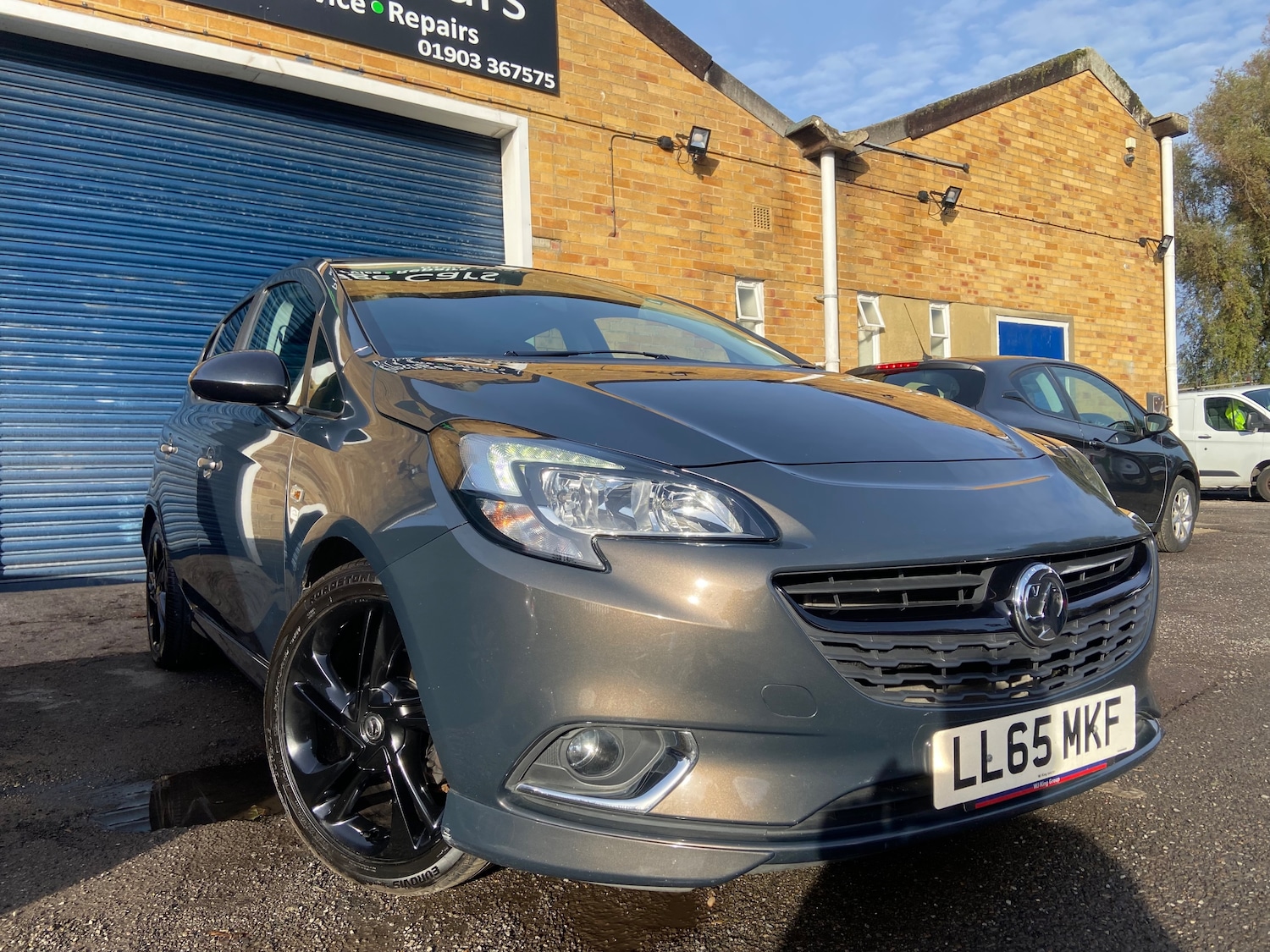 Used Vauxhall Corsa 2015 for sale - 76420237: Photo 2