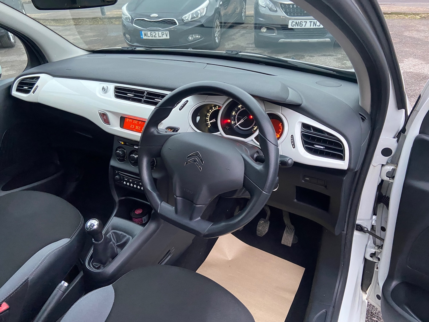 Used Citroen C3 2012 for sale - 77050998: Photo 29