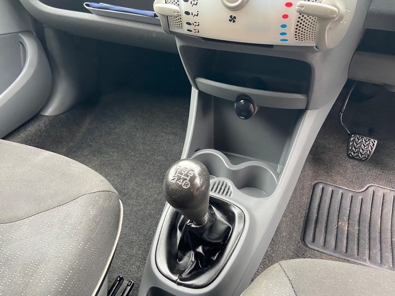 Used Peugeot 107 2010 for sale - 76246050: Photo 20