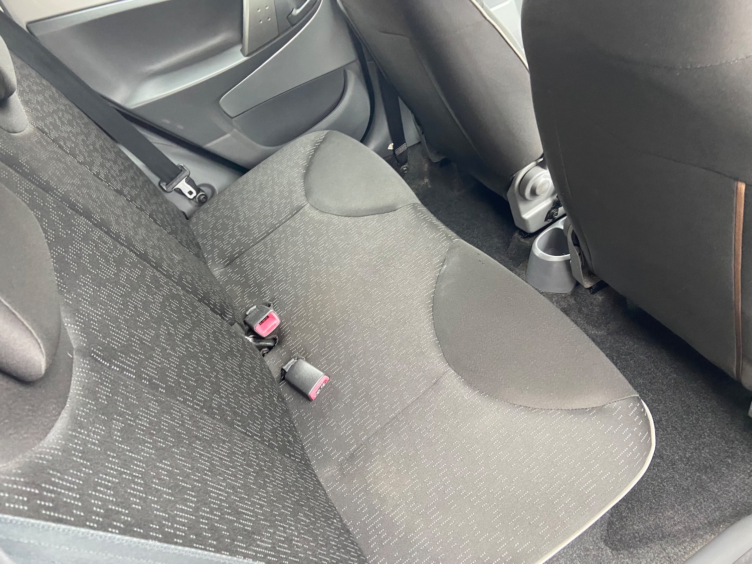 Used Peugeot 107 2010 for sale - 76246050: Photo 23