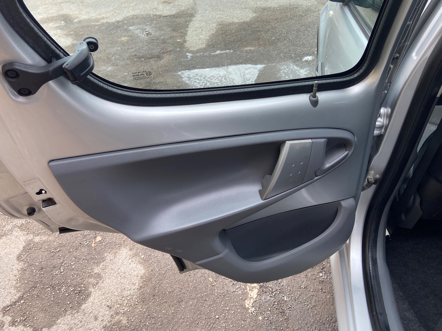 Used Peugeot 107 2010 for sale - 76246050: Photo 25