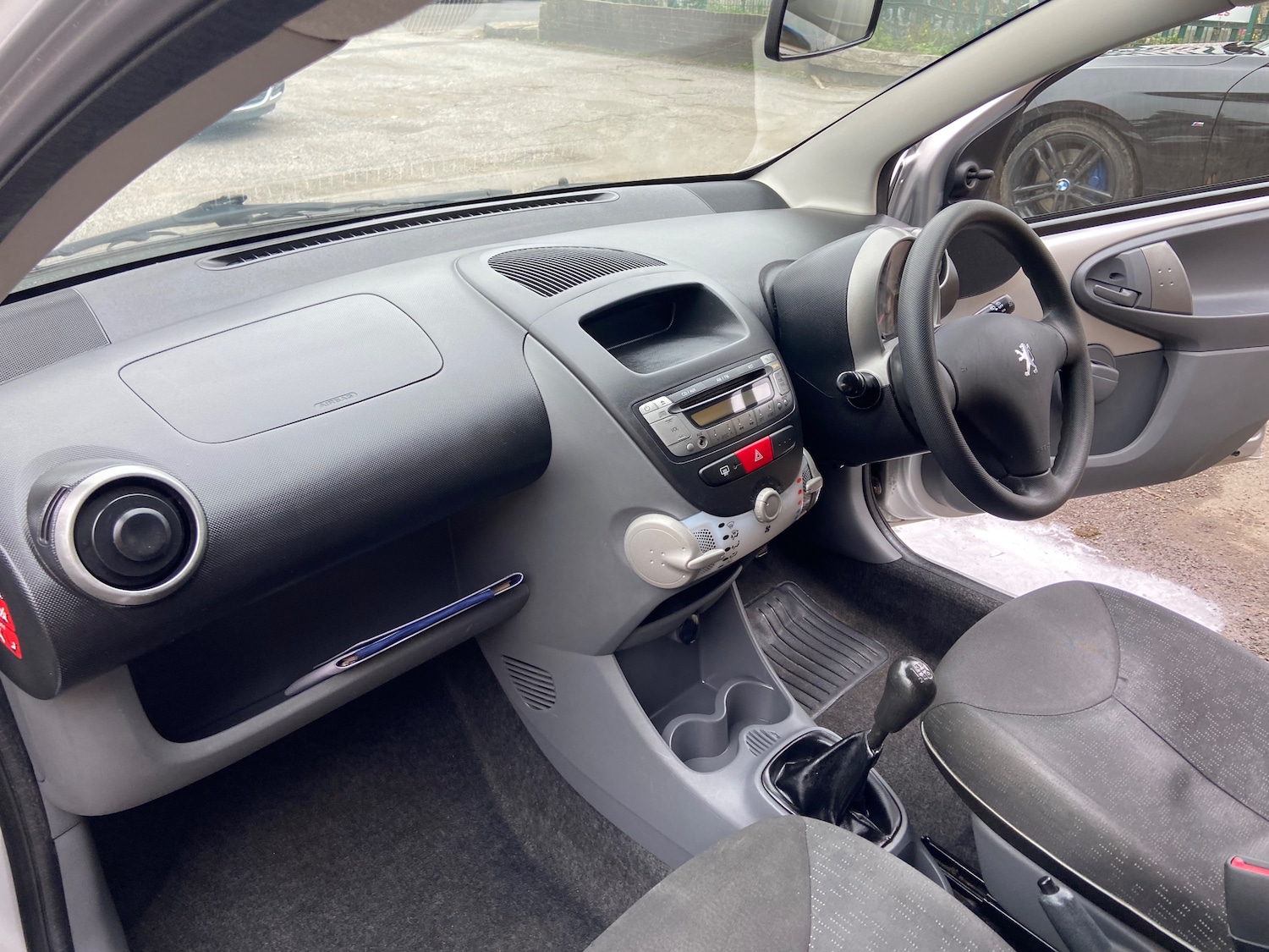 Used Peugeot 107 2010 for sale - 76246050: Photo 27