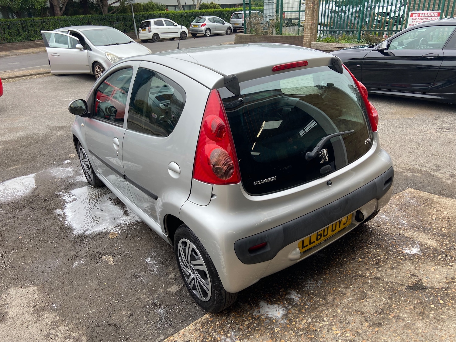Used Peugeot 107 2010 for sale - 76246050: Photo 5