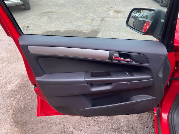 Used Vauxhall Zafira 2012 for sale - 76242177: Photo 19